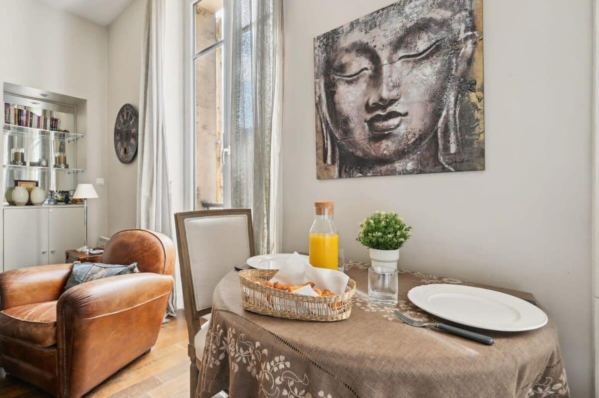 Appartement 1br Champs-elysees - Cityapartmentstay Parijs